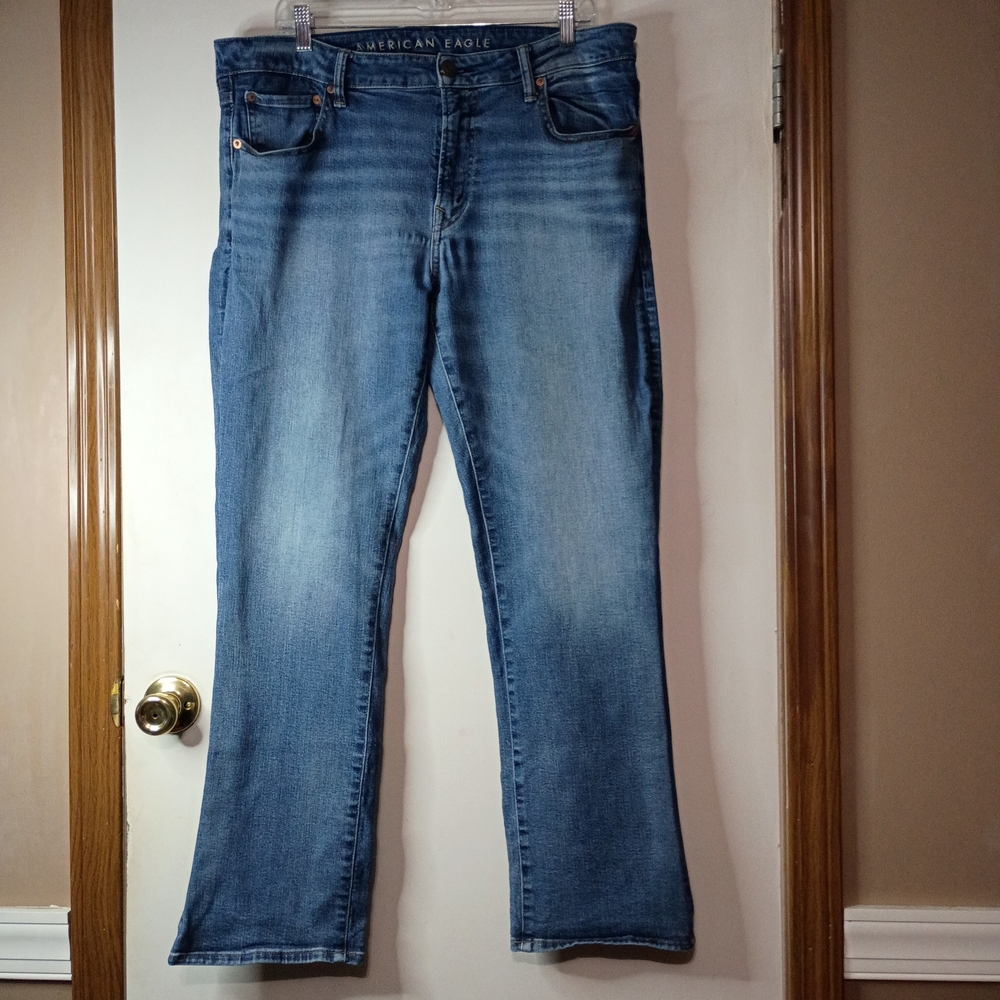 American Eagle AirFlex Original Bootcut Jeans Men's 36x32 Medium Wash Denim